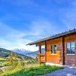 In Eben With Panoramic Mountain Views Hébergement de vacances