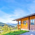 In Eben With Panoramic Mountain Views Hébergement de vacances *