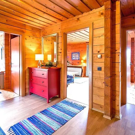 In Eben With Panoramic Mountain Views *